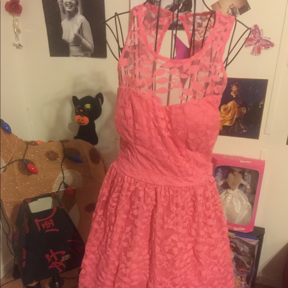 Girly pink skater dress 💖